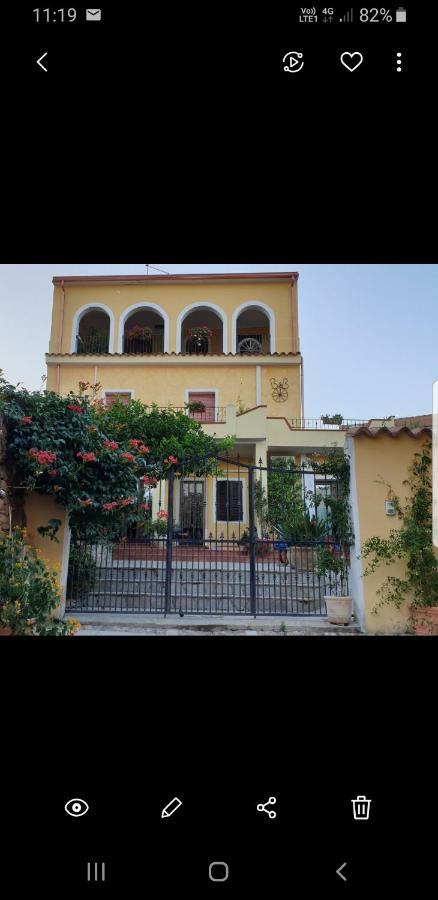 Bed and Breakfast Su Carreri Armungia Exterior foto